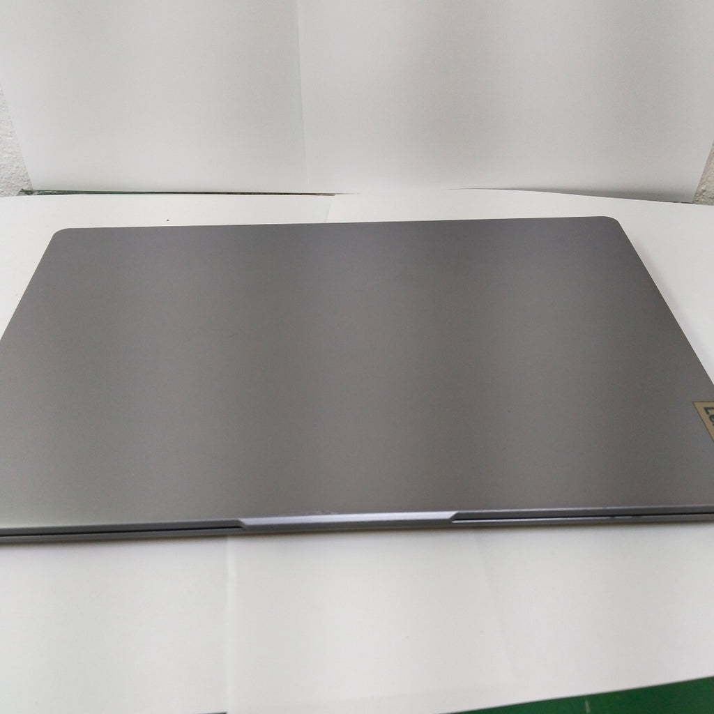 LAPTOP LENOVO IDEAPAD SLIM 3 15IRH8 (2025) 512 GB SSD 16 GB RAM