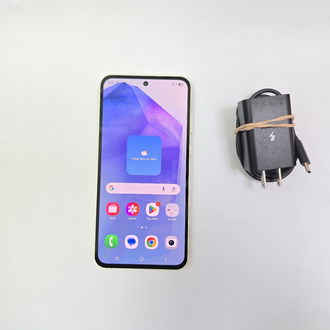 CELULAR SAMSUNG GALAXY A55 5G SM-A556E (2024) 256 GB 8 GB RAM (SEMINUEVO)