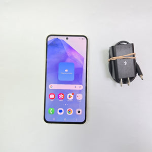 CELULAR SAMSUNG GALAXY A55 5G SM-A556E (2024) 256 GB 8 GB RAM (SEMINUEVO)