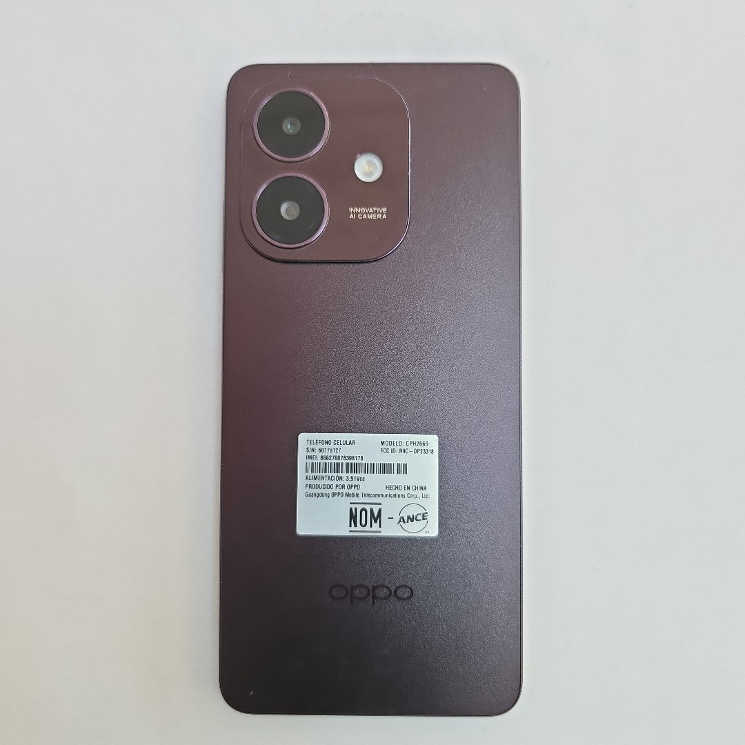 CELULAR OPPO A40 CPH2669 (2024) 256 GB 4 GB RAM (SEMINUEVO)