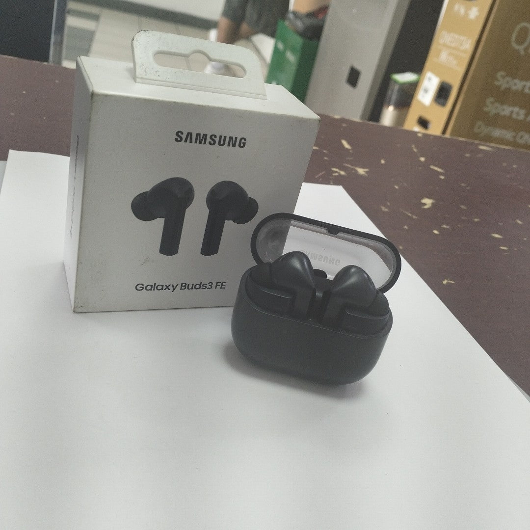 AUDIFONOS SAMSUNG GALAXY BUDS 3 FE SM-R420 INALAMBRICO IN EAR (SEMINUEVO)