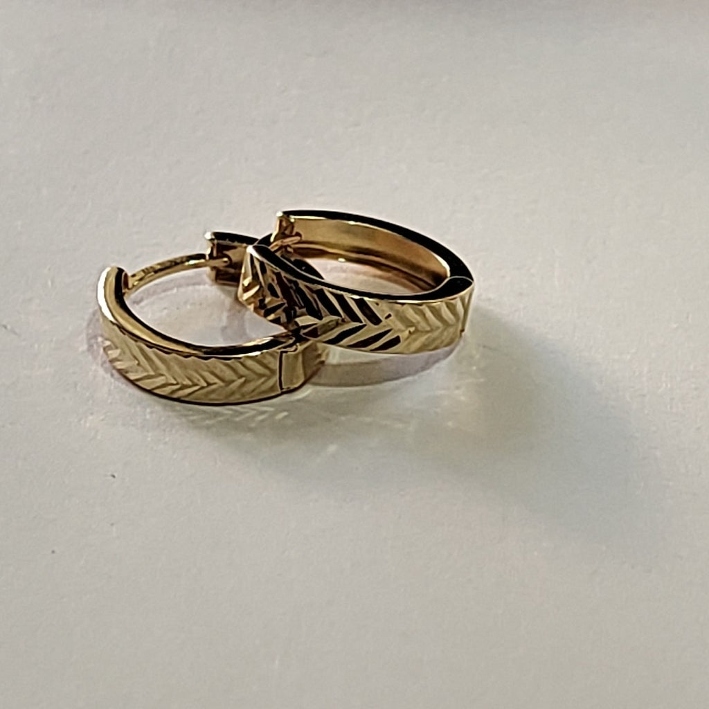 HUGGIES ORO 14K 1 (NUEVO)