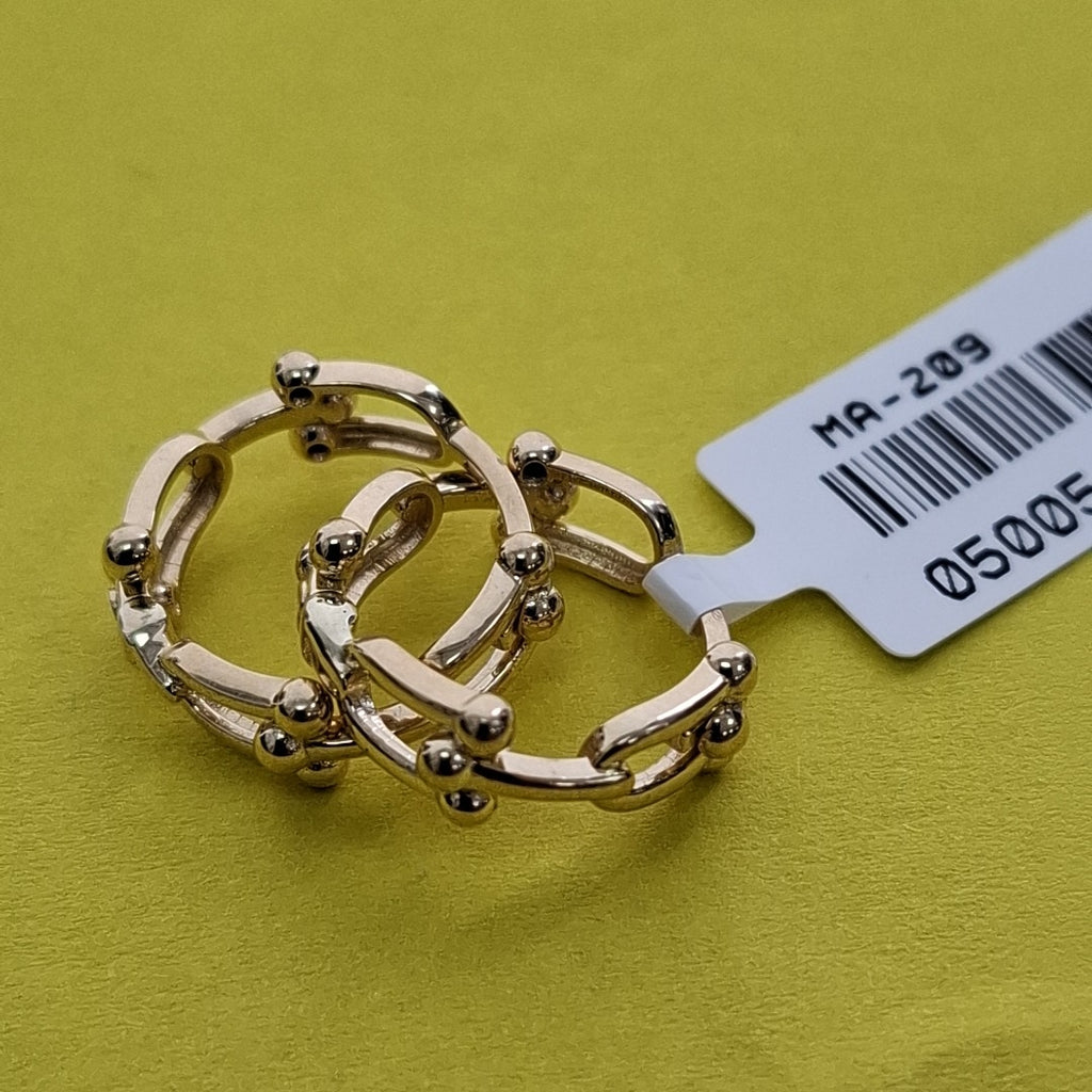 HUGGIES ORO 14K 2.4 (NUEVO)