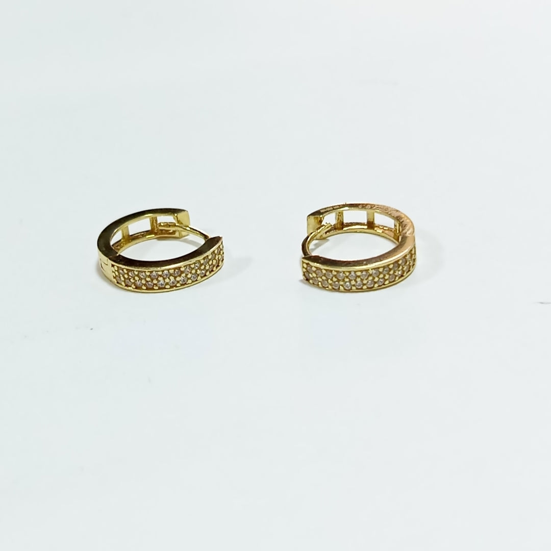 HUGGIES ORO 14K 1.8 (NUEVO)