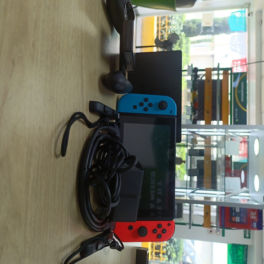 CONSOLA DE VIDEOJUEGO NINTENDO SWITCH 1.1 32 GB