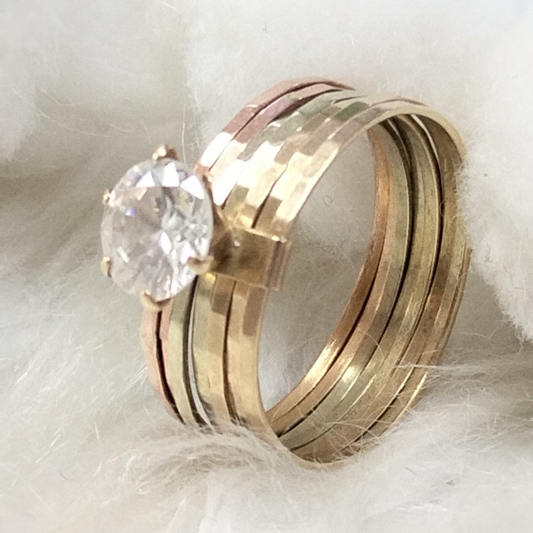 ANILLO ORO 10 K 3.4 GRMS (SEMINUEVO)