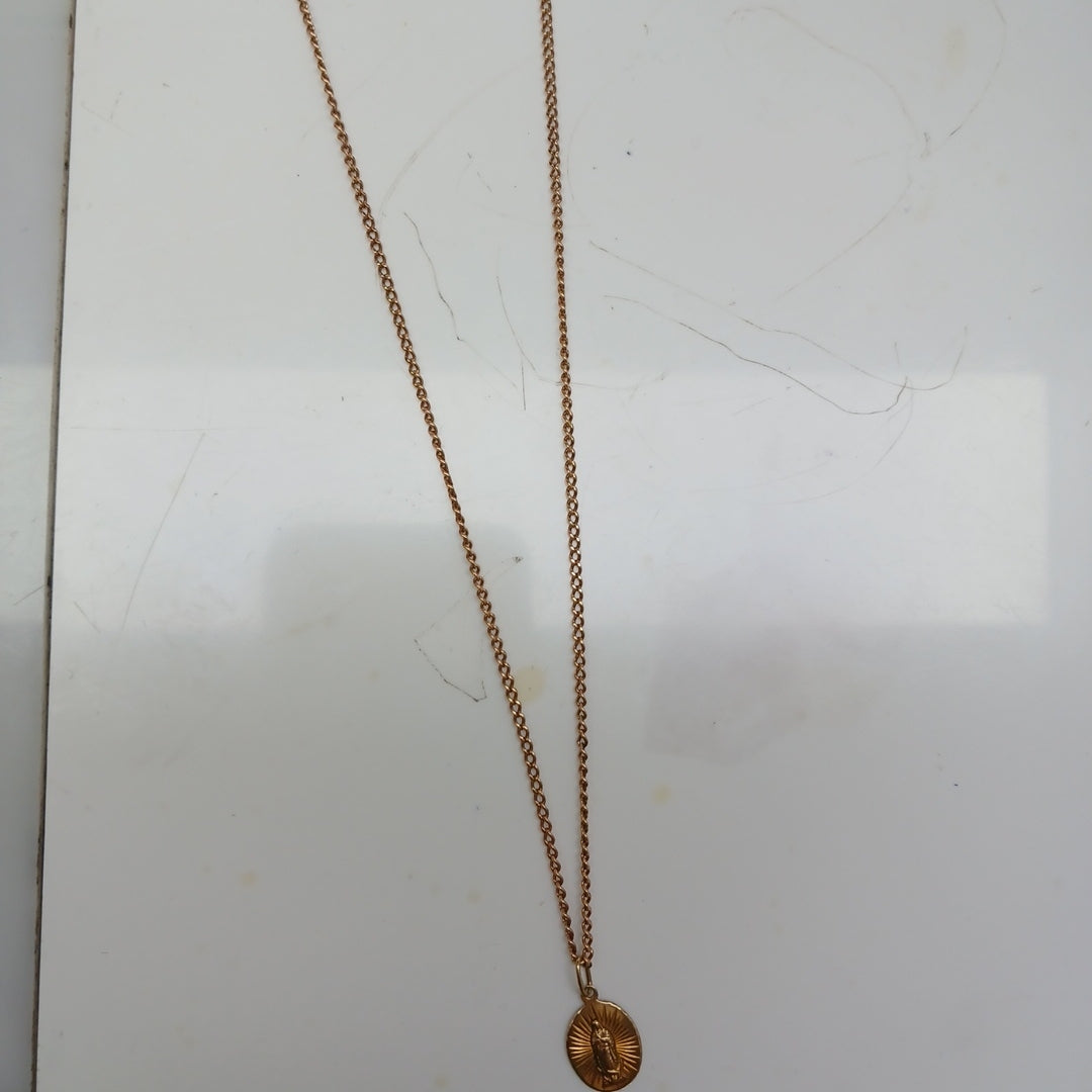 CADENA,MEDALLA RELIGIOSA ORO 8 K 5,80 GRMS (SEMINUEVO)