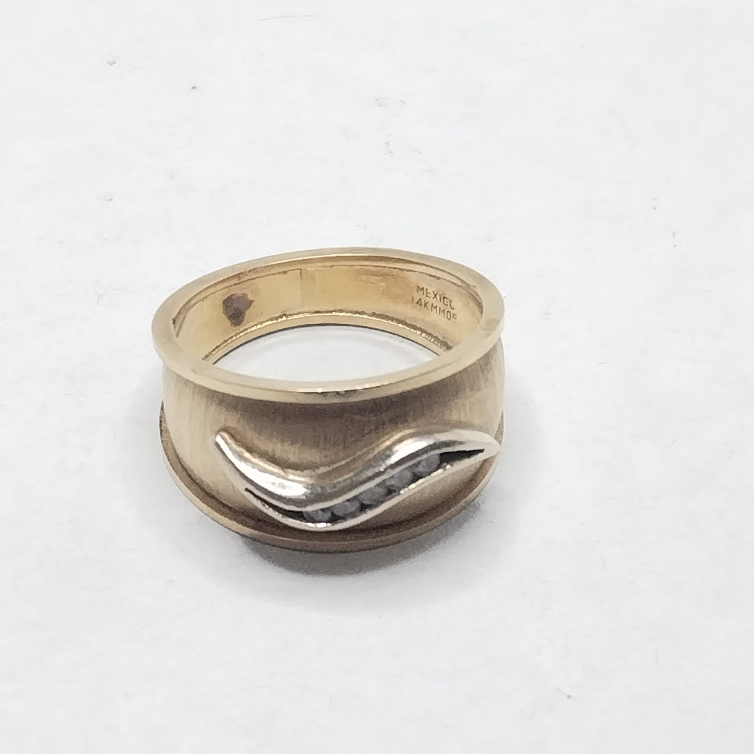 ANILLO ORO, ORO COMBINADO 14 K 3.4 GRMS (SEMINUEVO)