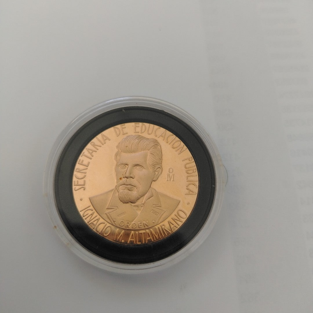 K1 41,90 GRMS 21 K IDENTIFICACIÓN MEDALLA PERSONAL MATERIALES ORO OBSERVA (SEMINUEVO)