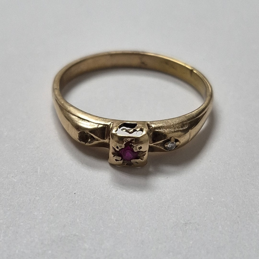 ANILLO ORO 10 K 2.5 GRMS (SEMINUEVO)