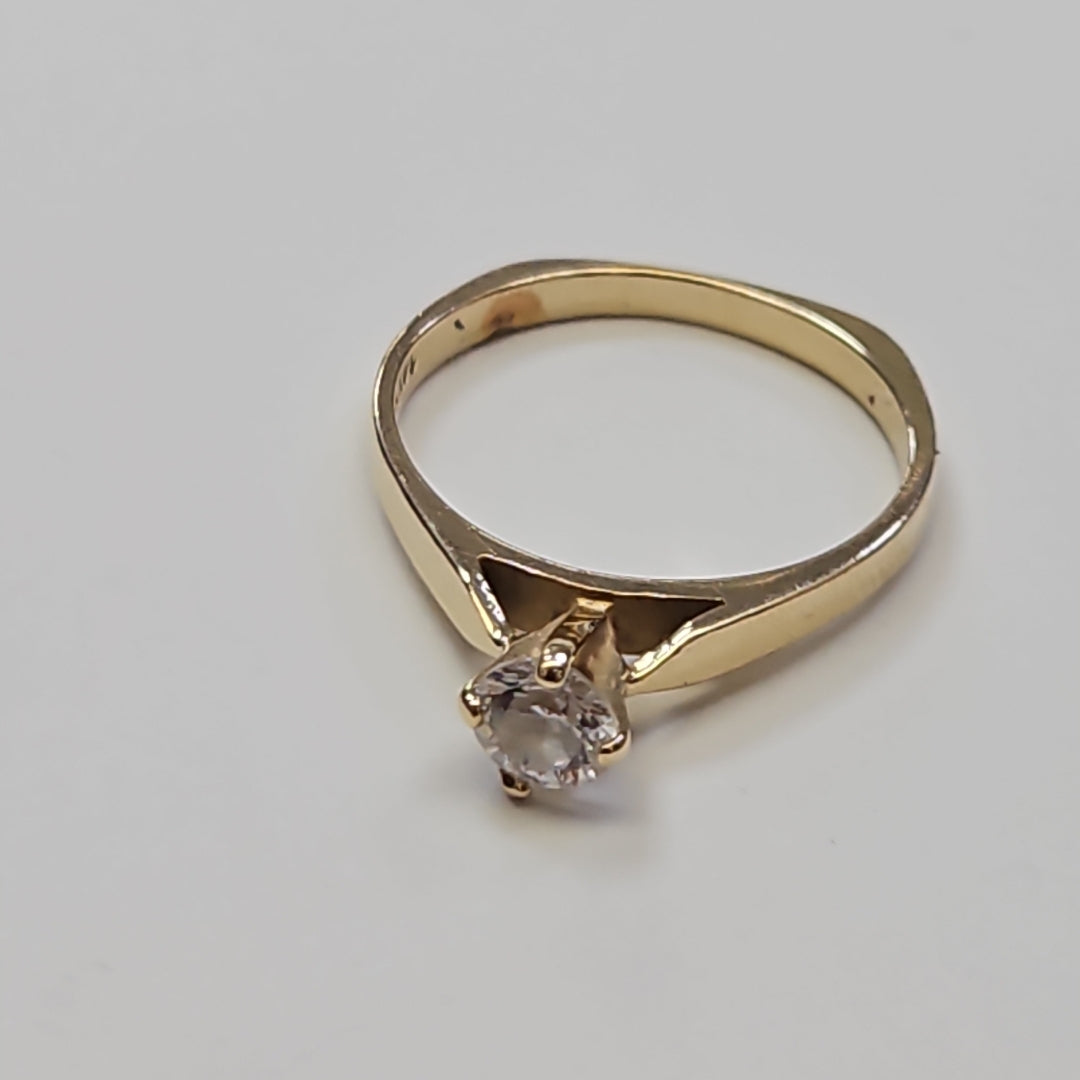 ANILLITO ORO 14 K 2,30 GRMS (SEMINUEVO)
