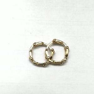 HUGGIES ORO 14K 2.4 (NUEVO)