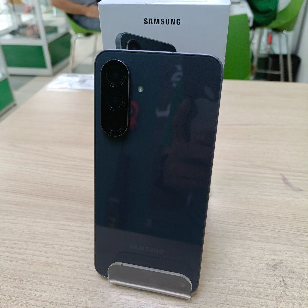 CELULAR SAMSUNG GALAXY A56 SM-A566B (2025) 256 GB 12 GB RAM (SEMINUEVO)