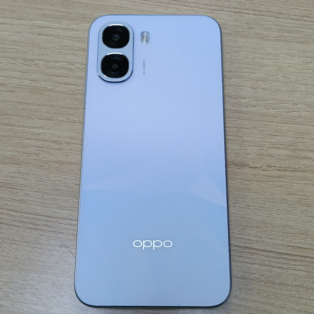 CELULAR OPPO A6K CPH2891 (2026) 256 GB 4 GB RAM (SEMINUEVO)