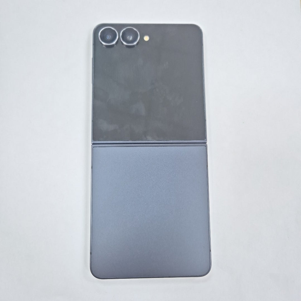 CELULAR SAMSUNG GALAXY Z FLIP 7 SM-F766B (2025) 512 GB 12 GB RAM (SEMINUEVO)