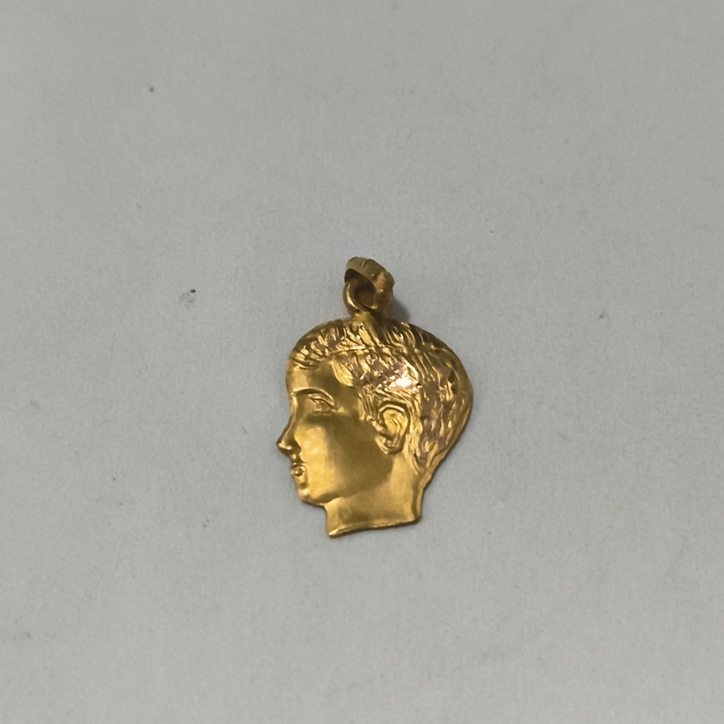 DIJE ORO 10 K 0.6 GRMS (SEMINUEVO)
