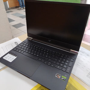 LAPTOP HP VICTUS 15-FB0122LA (2023) 512 GB SSD 8 GB RAM (SEMINUEVO)
