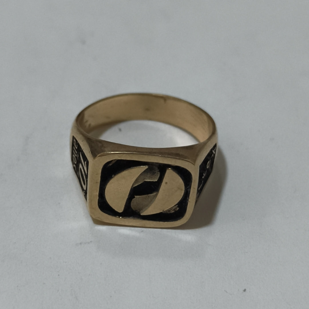 ANILLO CONMEMORATIVO ORO 10 K 11.8 GRMS (SEMINUEVO)