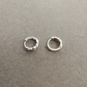 HUGGIES ORO 14K 2 (NUEVO)