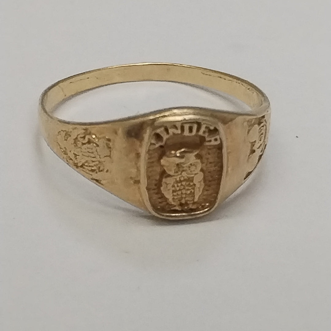 ANILLO DE GRADUACIÓN ORO 10 K 1.3 GRMS (SEMINUEVO)