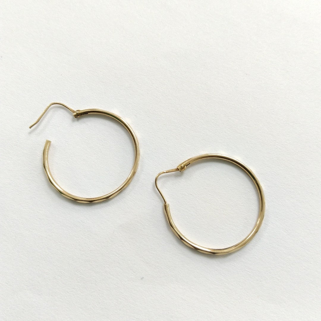 ARRACADAS PAR ORO 14 K 1.5 GRMS (SEMINUEVO)