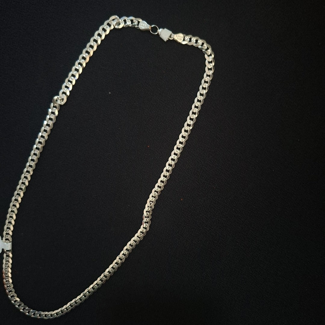 CADENA PLATA 26.9 GRMS (SEMINUEVO)