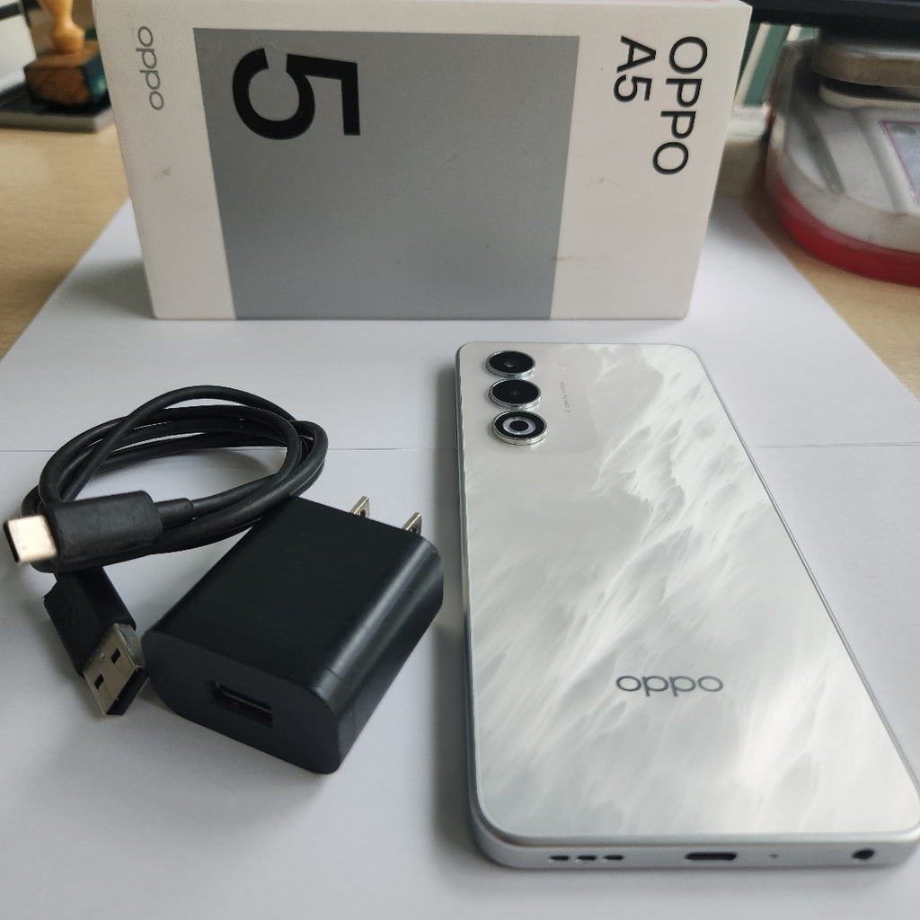 CELULAR OPPO A5 CPH2727 (2025) 256 GB 4 GB RAM (SEMINUEVO)