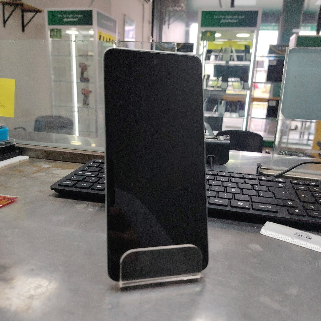 CELULAR OPPO A5 CPH2727 (2025) 256 GB 4 GB RAM (SEMINUEVO)