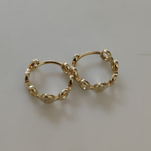 HUGGIES ORO 14K 1.8 (NUEVO)