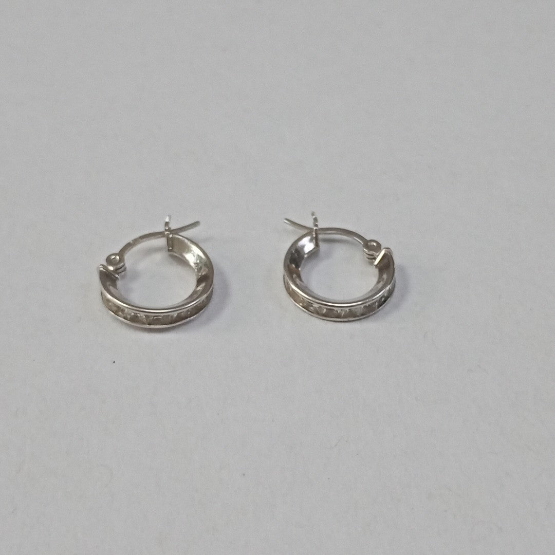 ARRACADAS PAR ORO, ORO BLANCO 14 K 1.6 GRMS (SEMINUEVO)