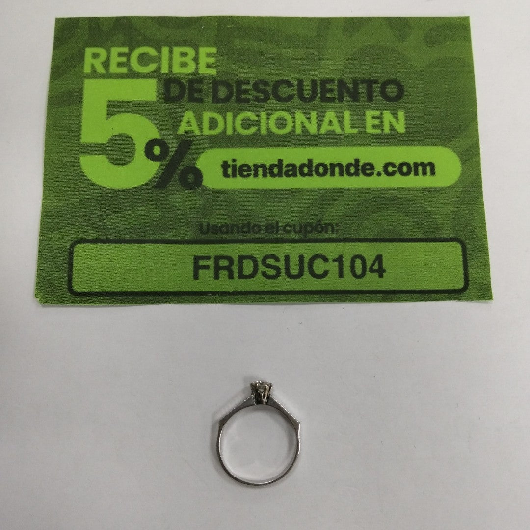 SOLITARIO ORO BLANCO 10 K 2.2 GRMS (SEMINUEVO)