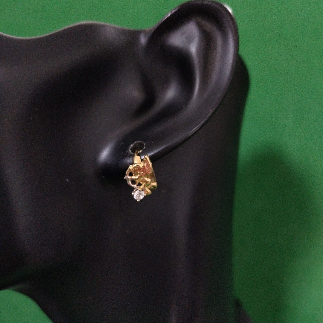 ARRACADAS PAR ORO 14 K 2.4 GRMS (SEMINUEVO)