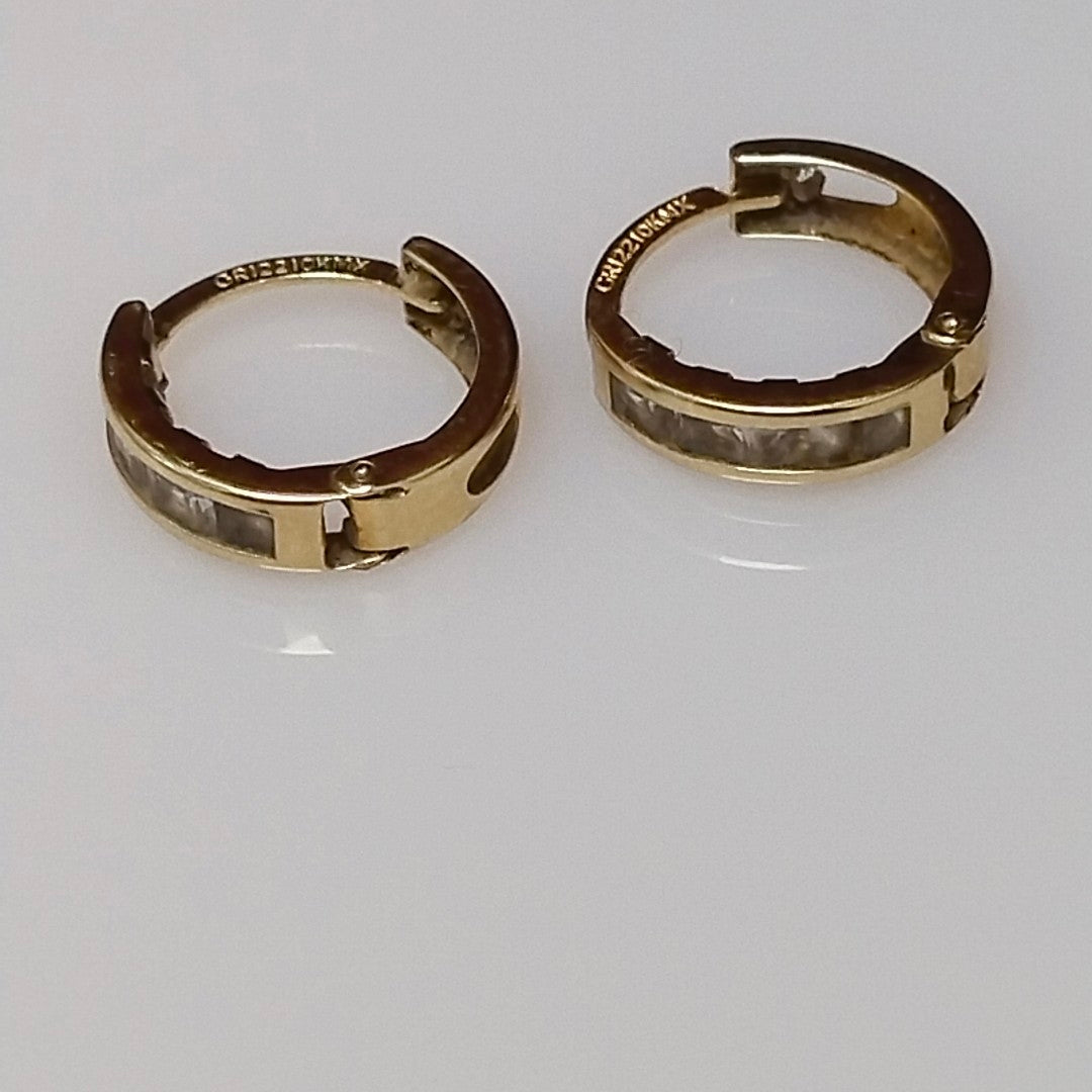 ARRACADAS PAR ORO 10 K 1,40 GRMS (SEMINUEVO)