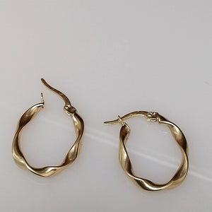 ARRACADAS PAR ORO 10 K 1,10 GRMS (SEMINUEVO)