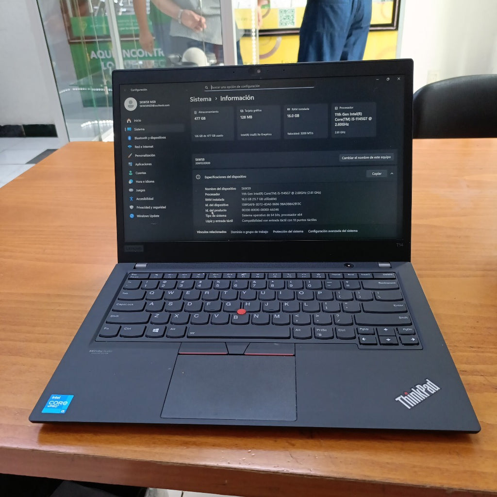 LAPTOP LENOVO THINKPAD T14 GEN 2 (2022) 512 GB SSD 16 GB RAM (SEMINUEVO)