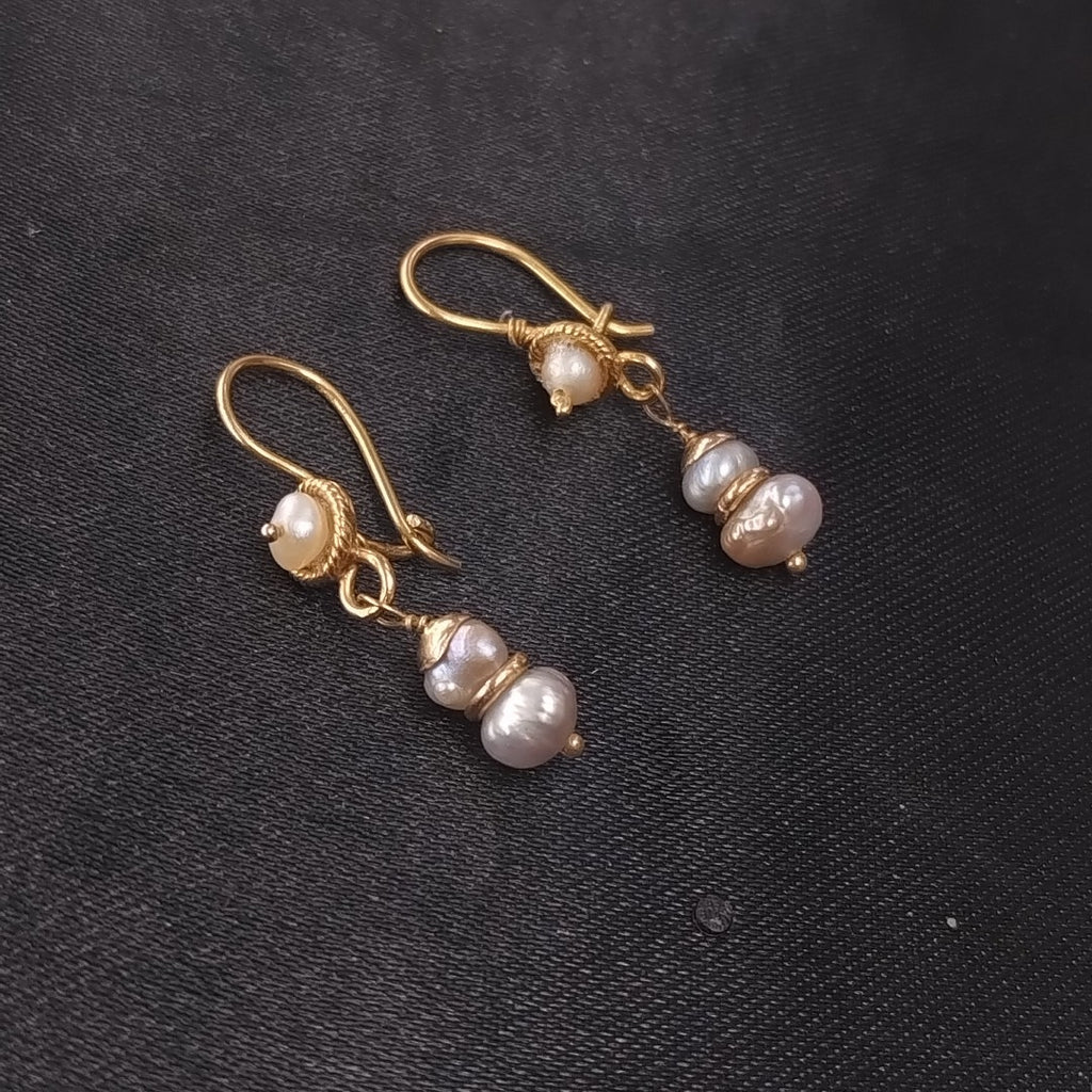 ARETES PAR ORO 8 K 1,90 GRMS (SEMINUEVO)