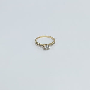 SOLITARIO ORO 14 K 1.4 GRMS (SEMINUEVO)