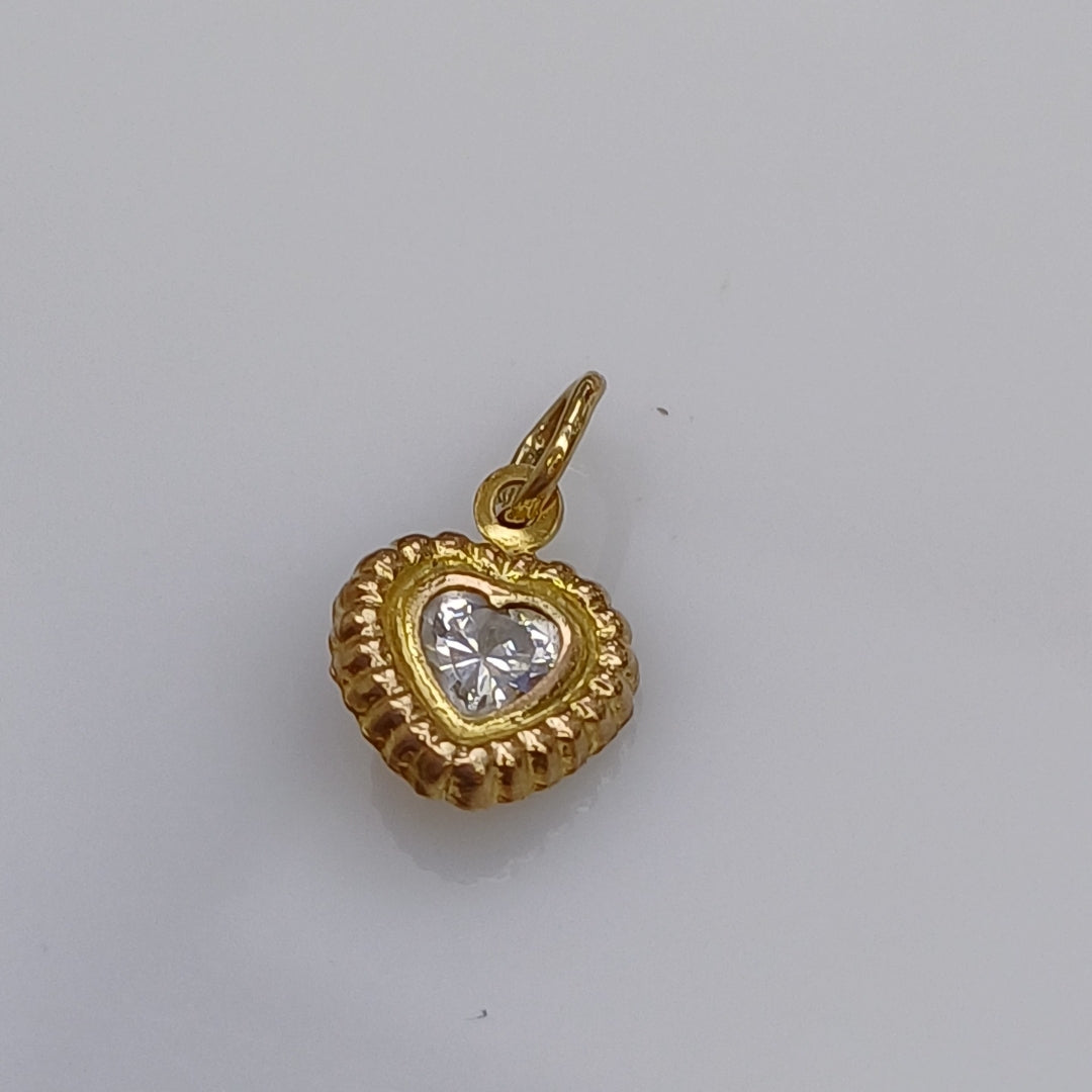 DIJE ORO 10 K 0.6 GRMS (SEMINUEVO)