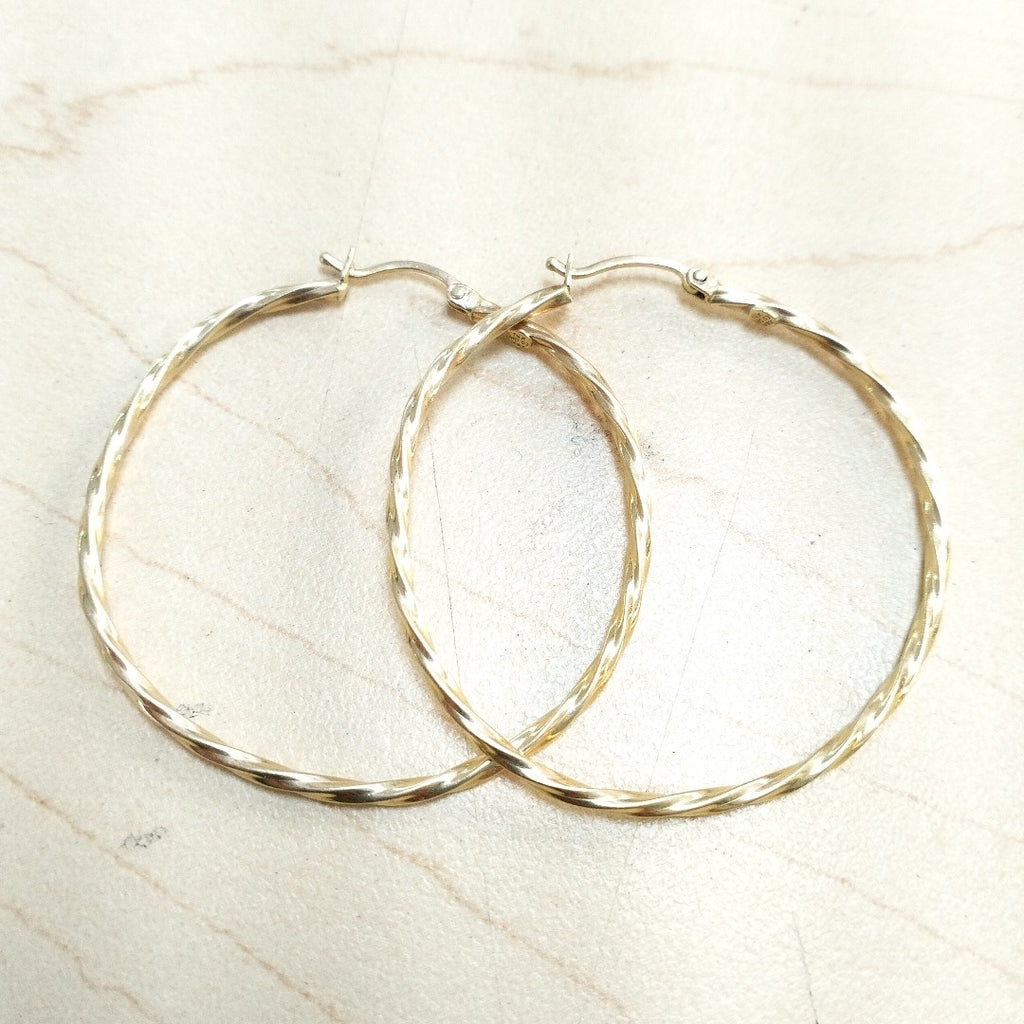 ARRACADAS PAR ORO 14 K 3.6 GRMS (SEMINUEVO)