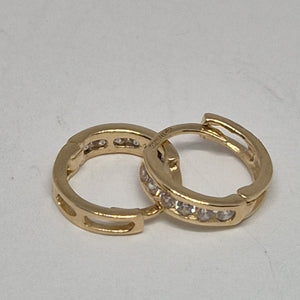 ARETES ARRACADA C CIRCONIAS 14K 1.1 GR (NUEVO)