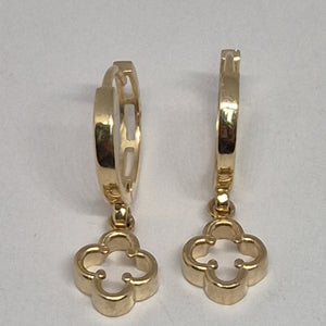 ARETES ARRACADAS CON DIJE 14K 2.4 GR (NUEVO)
