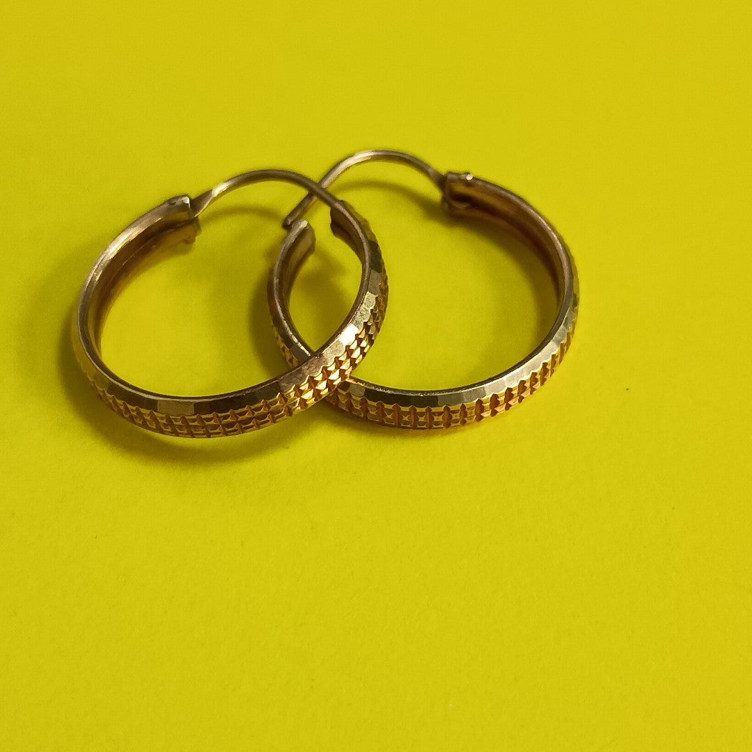 ARRACADAS PAR ORO 8 K 1.9 GRMS (SEMINUEVO)