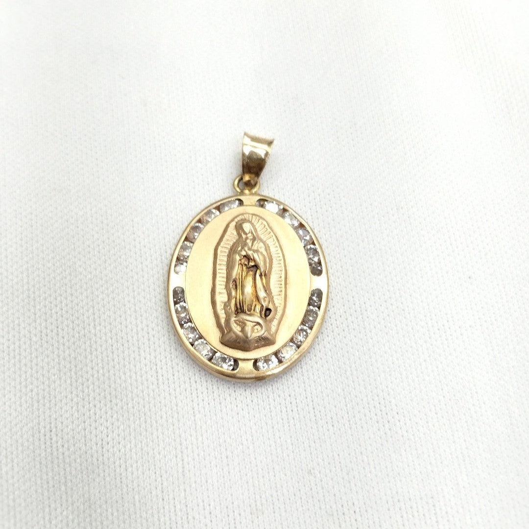 MEDALLA RELIGIOSA ORO 14 K 2.1 GRMS (SEMINUEVO)