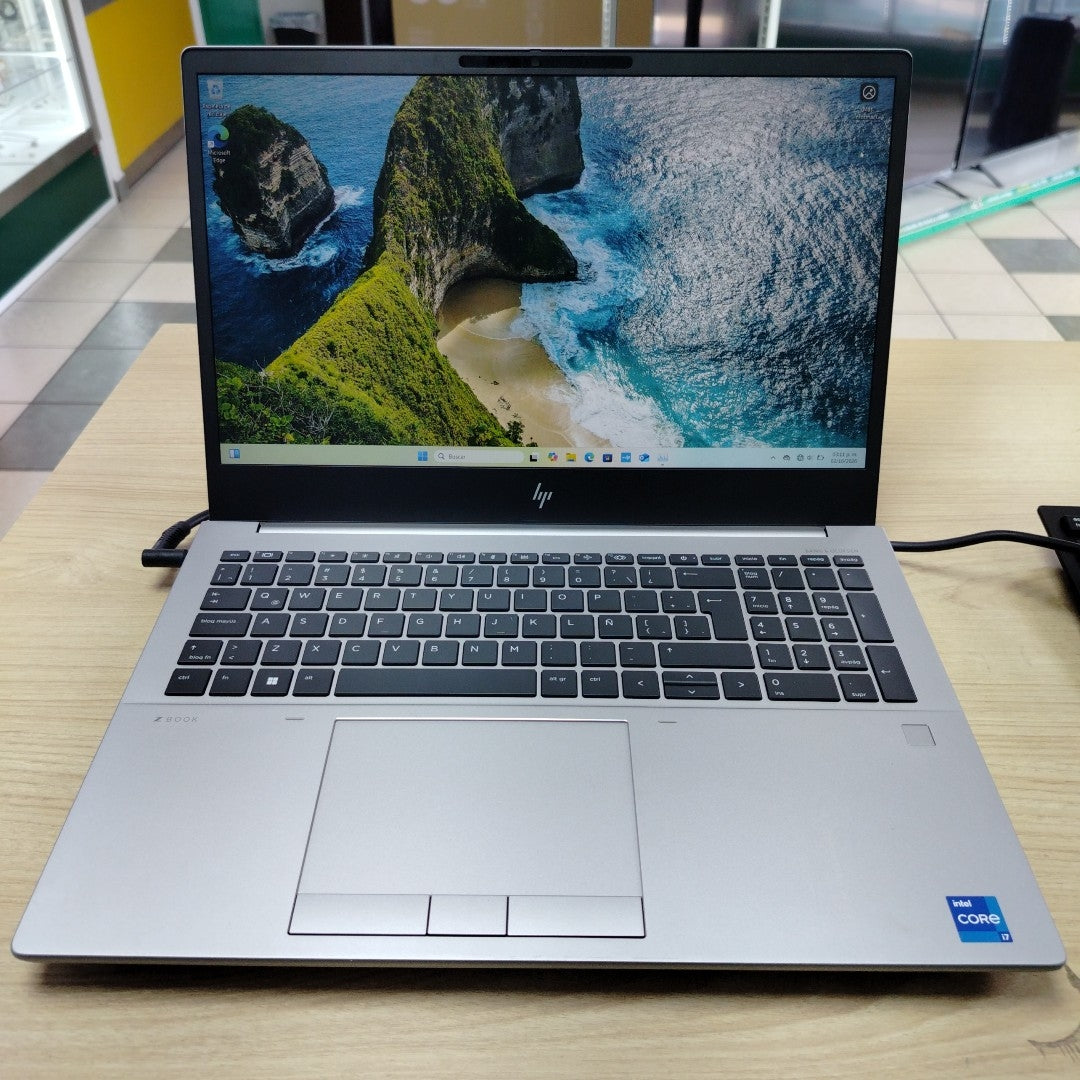 LAPTOP HP ZBOOK FURY 16 G10 (2024) 1 TB SSD 32 GB RAM (SEMINUEVO)