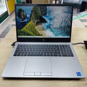 LAPTOP HP ZBOOK FURY 16 G10 (2024) 1 TB SSD 32 GB RAM (SEMINUEVO)