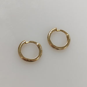 ARETES ARRACADAS LISAS 10K 1.2 GR (NUEVO)
