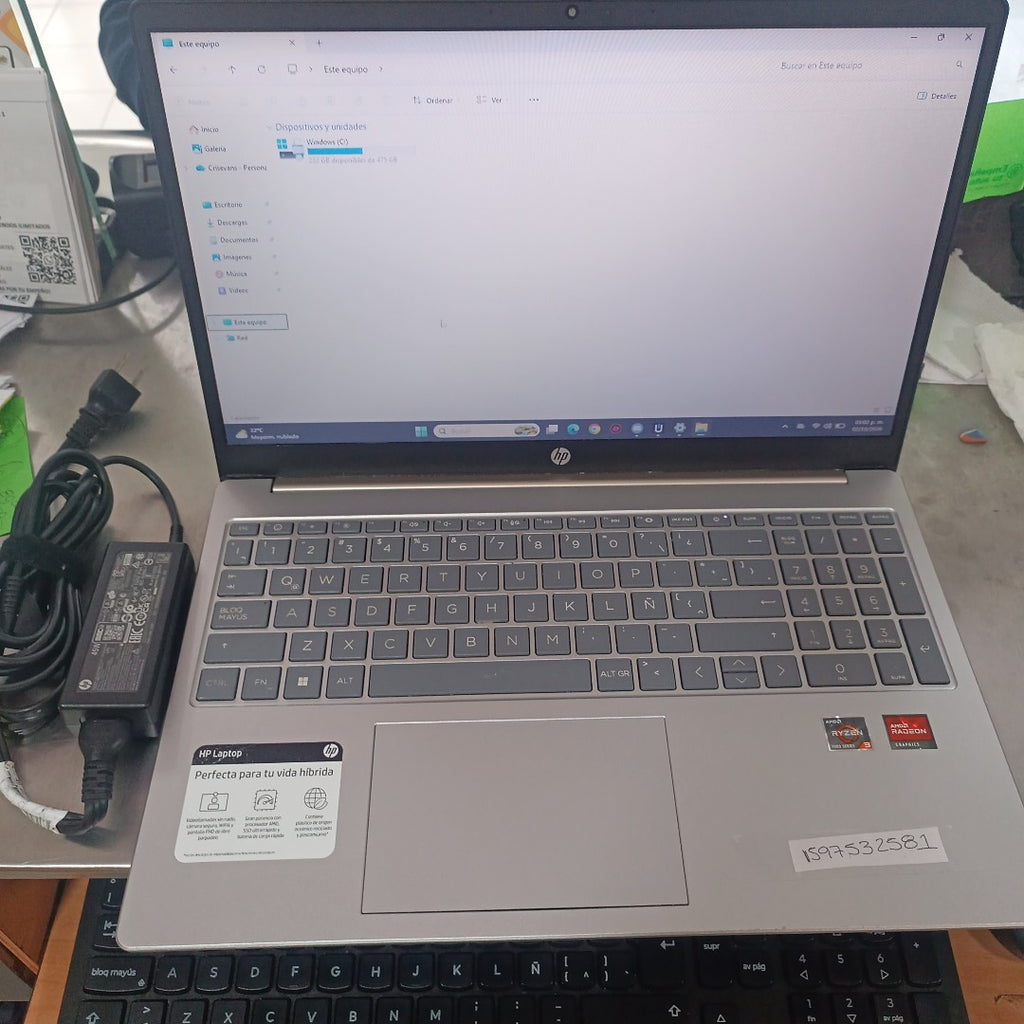 LAPTOP HP 15-FC0000LA(2024) 512 GB SSD 8 GB RAM (SEMINUEVO)