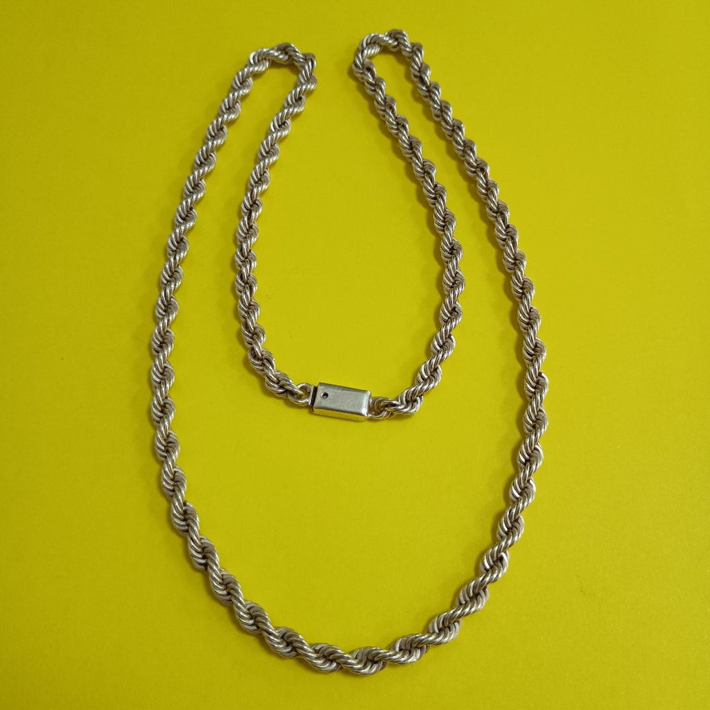 CADENA PLATA 28.4 GRMS (SEMINUEVO)