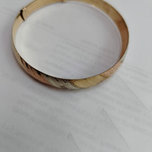 PULSERA RIGIDA ORO 10 K 6,90 GRMS (SEMINUEVO)