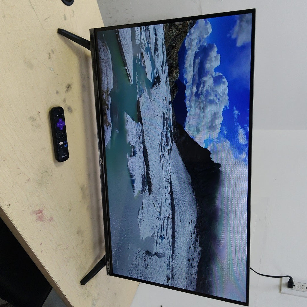 PANTALLA JVC SI32RF 32" LED HD (SEMINUEVO)